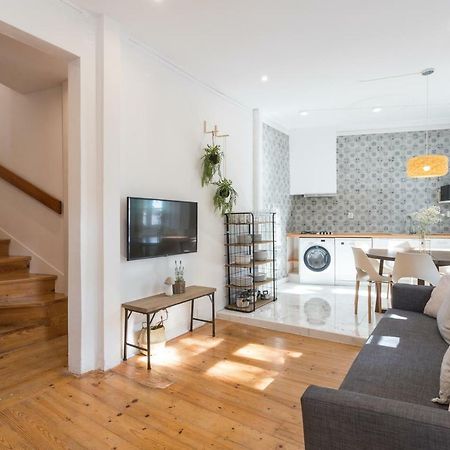 Alfama Tale Four-Bedroom Apartment W/ River View - By Lu Holidays Lisboa Kültér fotó